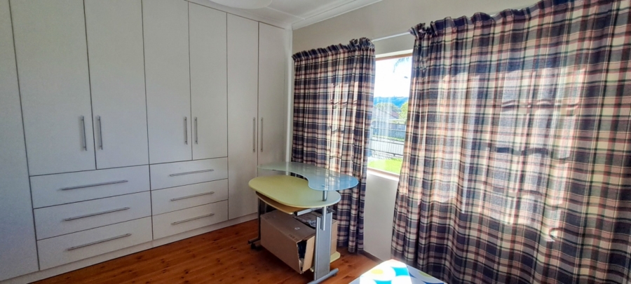 3 Bedroom Property for Sale in Nahoon Valley Park Eastern Cape